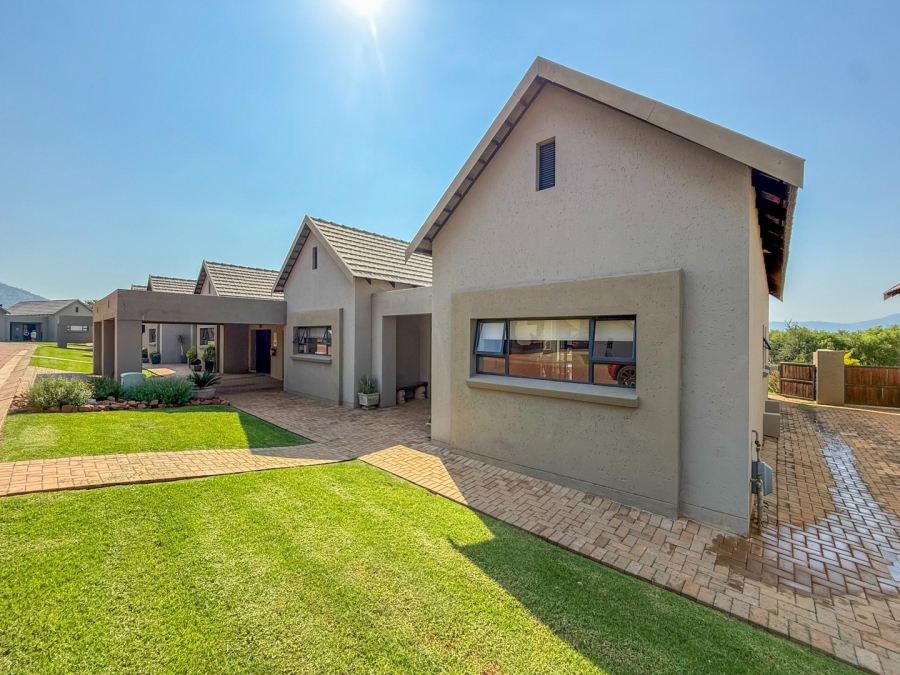 2 Bedroom Property for Sale in Leloko Lifestyle Estate North West